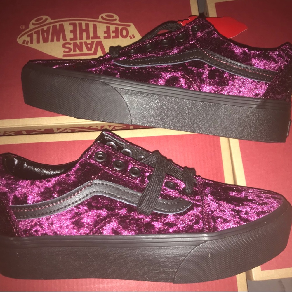 Old skool platform